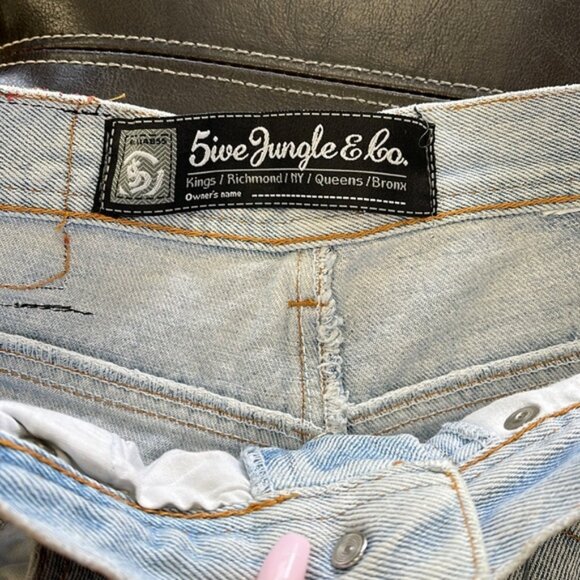 (29) 5ive Jungle & Co Women's Jean Shorts - Picture 4 of 9
